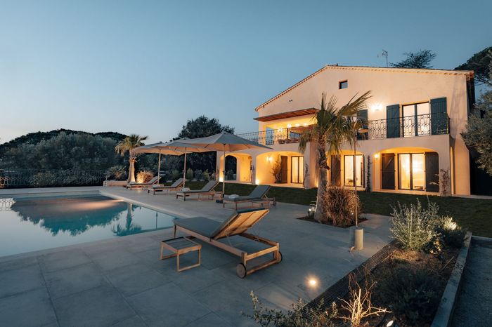 Villa Luanaos villa photo.